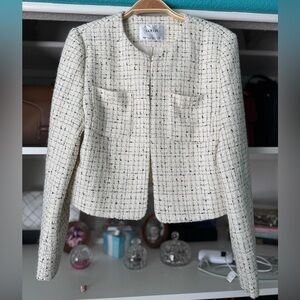 Goelia Cream Tweed Collarless Jacket